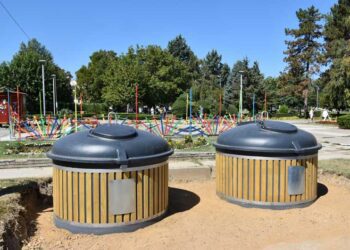 Поставени полуподземни контејнери за отпад „кај чешмичката“ во големиот парк