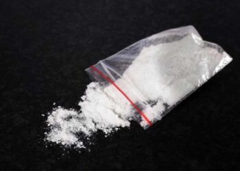 Пронајдени хероин и кокаин, приведени четири лица поради продажба и употреба на дрога