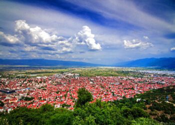 Денеска Струмица го слави ослободувањето на градот од пред 79 години