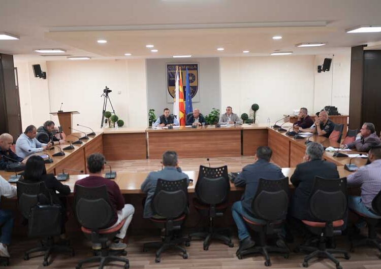 Аризанов: Граѓаните на Струмица се чувствуваат безбедно, а тие што не се чувствуваат така, како проблем ги посочуваат кучињата скитници