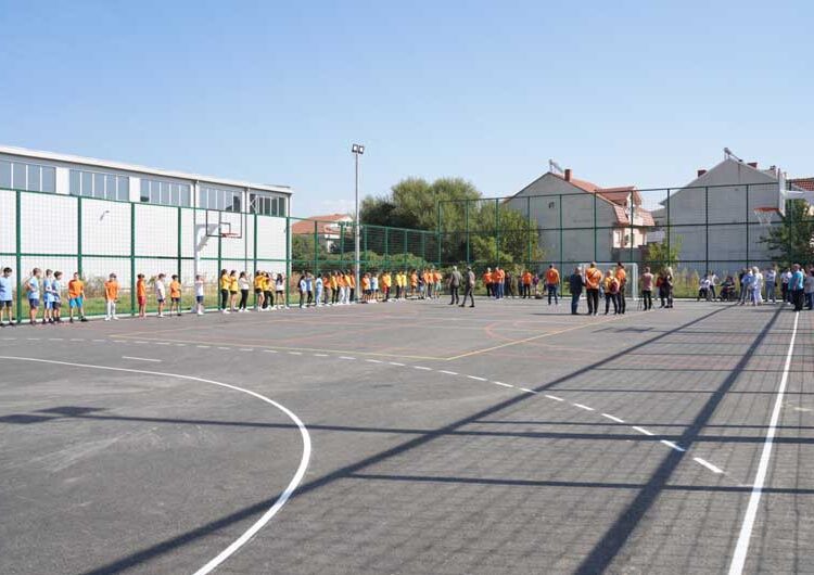 Општина Струмица направи ново мултифункционално спортско игралиште