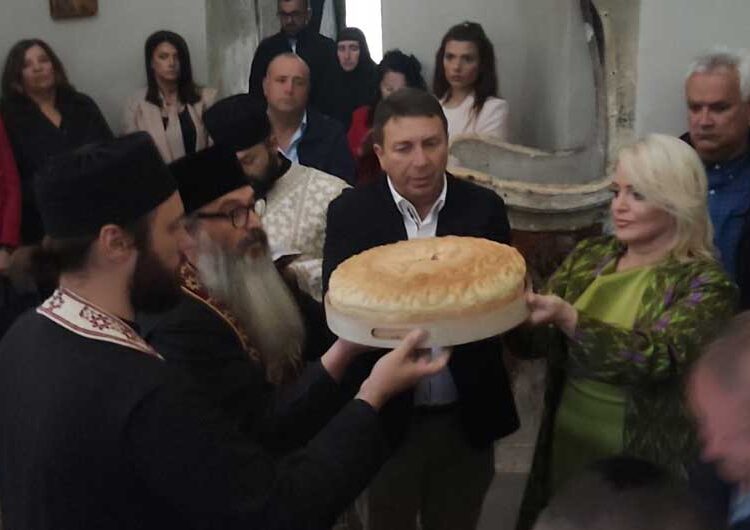 Градежниците го одбележаа празникот Св. Тома – нов кум на манифестацијата е Игор од „Евроградба Инжинеринг“