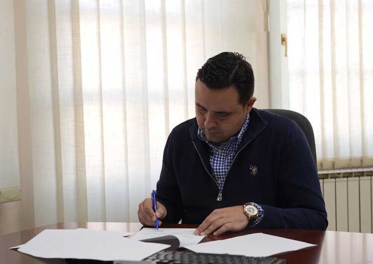 Градоначалникот Костадинов и претседателката на Здружението „Проект среќа“, Арнаудова потпишаа Меморандум за соработка