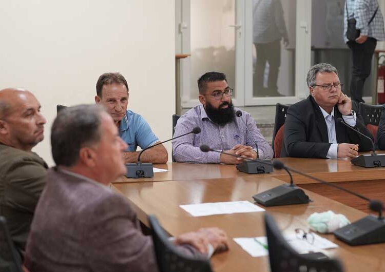 Аризанов: Граѓаните на Струмица се чувствуваат безбедно, а тие што не се чувствуваат така, како проблем ги посочуваат кучињата скитници