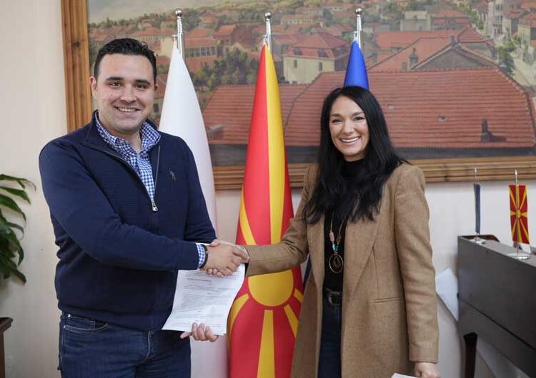 Градоначалникот Костадинов и претседателката на Здружението „Проект среќа“, Арнаудова потпишаа Меморандум за соработка