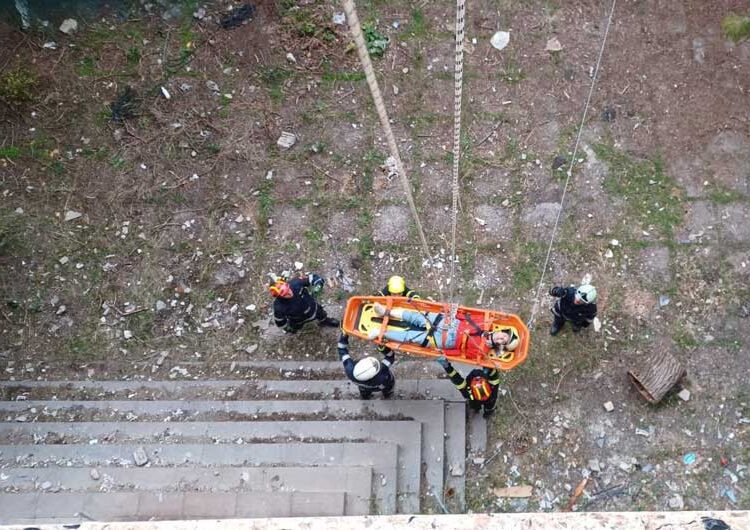 Пожарникари – спасители од Противпожарната единица на Струмица учествуваат на меѓународна вежба во Ерменија