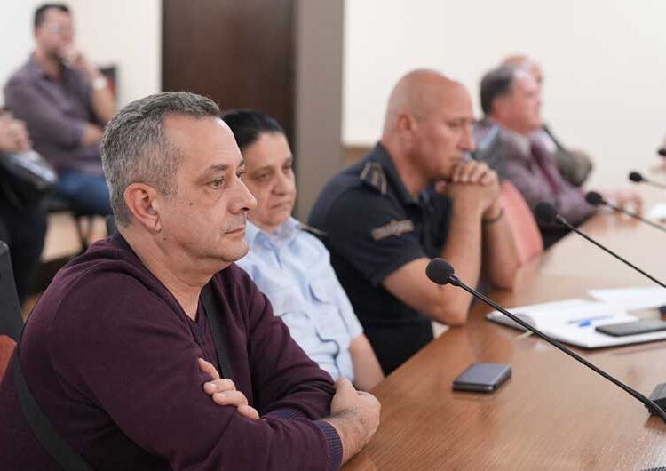 Аризанов: Граѓаните на Струмица се чувствуваат безбедно, а тие што не се чувствуваат така, како проблем ги посочуваат кучињата скитници