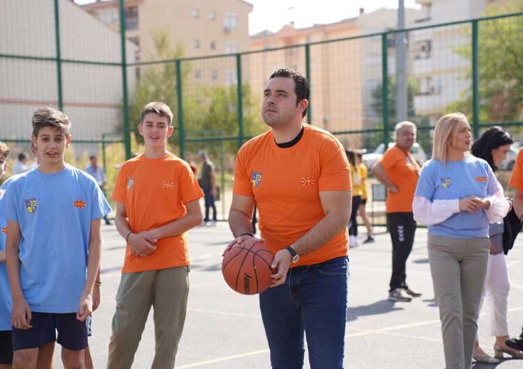 Општина Струмица направи ново мултифункционално спортско игралиште