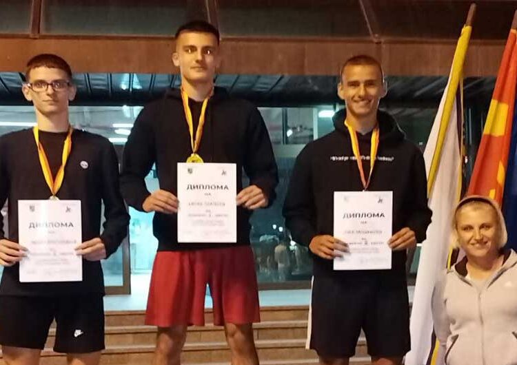 Во Струмица се одржаа традиционалните Ноќни крос трки на кои учествуваа над 500 основци и средношколци