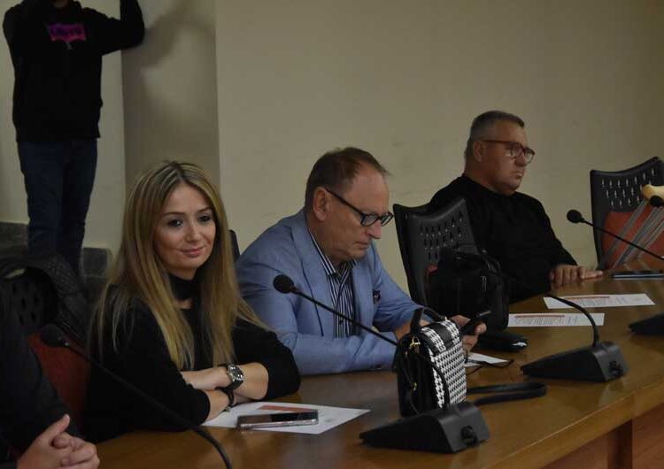 Граѓанските организации бараат квота на застапеност на лицата со попреченост во политичкиот живот