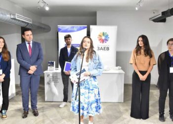 Доделени стипендии за талентирани основци и средношколци во општина Струмица