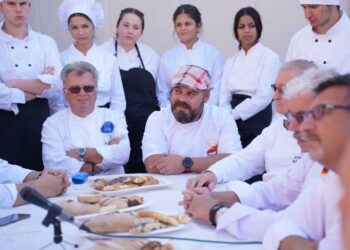 Најголемите гастрономски асови во Струмица на Манифестацијата „Гастромак и пријателите“ – домаќини младите готвачи од СОУ „Димитар Влахов“