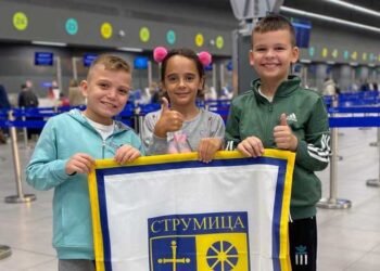 Младите шахисти Ина, Јован и Мартин се во Египет на Светското шаховско првенство