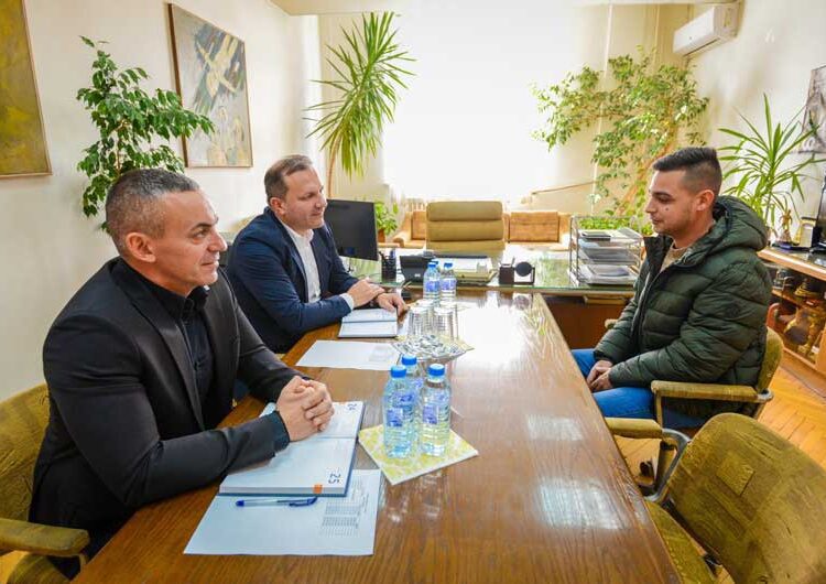 Министерот Оливер Спасовски со „Отворен кабинет“ во СВР Струмица