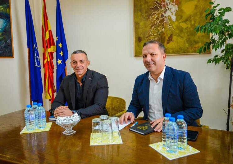 Министерот Оливер Спасовски со „Отворен кабинет“ во СВР Струмица