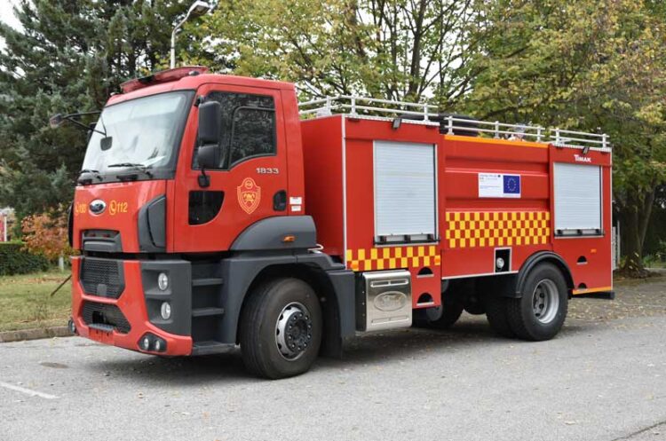 Струмица и Противпожарната единица добија ново противпожарно возило и дрон за откривање пожари