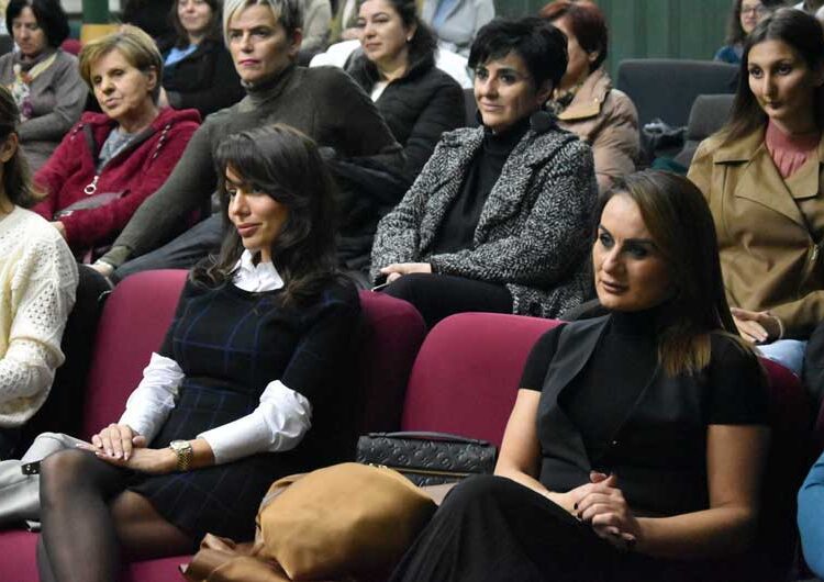 Тричасовно едукативно предавање во Струмица на проф. д-р Зоран Крстевски