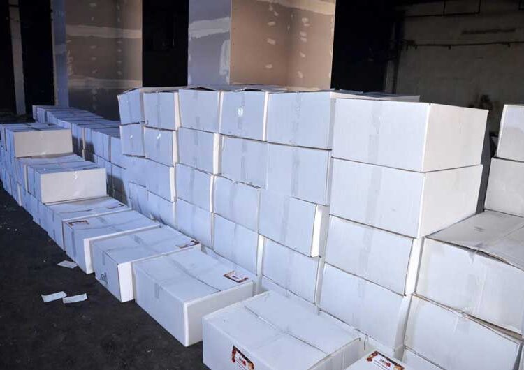 Струмичкото СДСМ подели 100 пакети со прехранбени производи и средства за лична хигиена