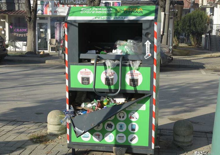 Ставени во функција подземните контејнери на шест локации во градот Струмица