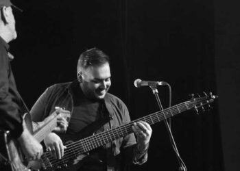 Маестрална изведба на „Зајди, зајди“ на Иван Кукиќ на концертот на Влатко Стефановски трио во Белград