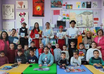 Здружението за музика, уметност и култура „Хармонија Акорд” го реализираше проектот „Музиката од светот”