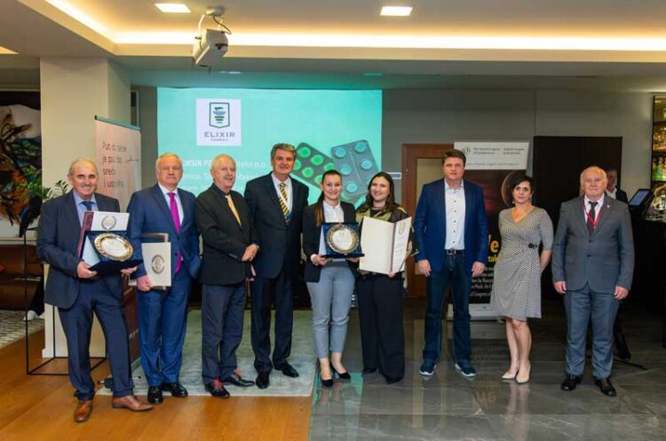 Аптека „ЕЛИКСИР“ Струмица го доби признанието „STVARATELJI ZA STOLJEĆA“ од Меѓународниот комитет при Светскиот конгрес на претприемачи