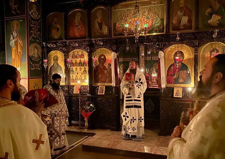 Епископот г.Јаков отслужи сеноќно бдение со Света Божествена Литургија на последната ноќ од веќе старата 2023 година