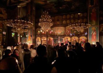 Епископот г.Јаков отслужи сеноќно бдение со Света Божествена Литургија на последната ноќ од веќе старата 2023 година