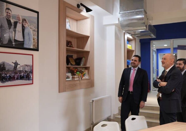 Амбасадорот на Делегацијата на ЕУ во Македонија Дејвид Гир во посета на Струмица