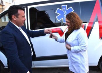 Фондацијата „ЗАЕВ – Едно општество за сите“ донира уште едно амбулантно возило за струмичката болница