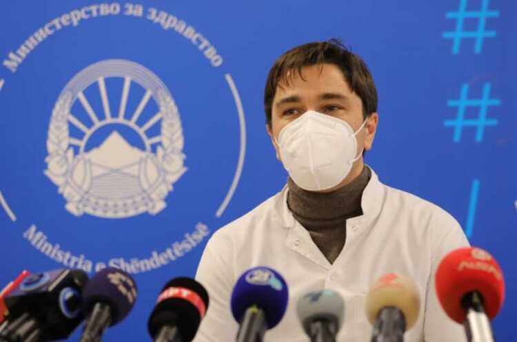 Комисијата за заразни болести препорача задолжителни маски во болниците и во домовите за стари лица