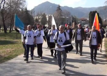 Планинари од југоистокот пеш тргнаа од Струмица кон вечното почивалиште на претседателот Борис Трајковски во Скопје