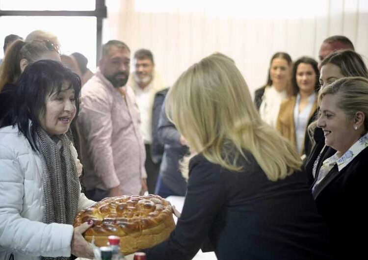 Нова Алтернатива на Данела Арсовска отвори Изборен штаб во Струмица