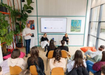 Средношколците од Струмица во „Еurope House“ дискутираа на тема органодонорство