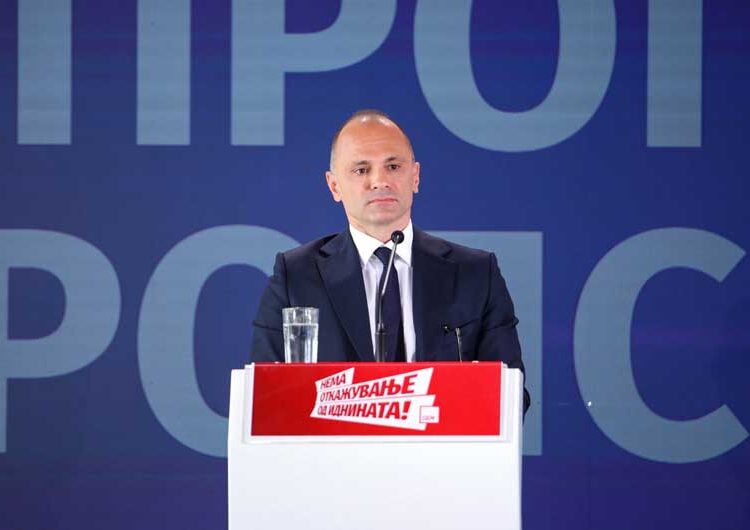 Филипче: Покачување на платите до 180.000 во терциерното здравство, до 140.000 во секундарното и до 120.000 на општите лекари