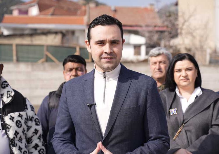 Завршени се потпорните ѕидови покрај новото игралиште и паркиралиште на местото на некогашната „маларична“