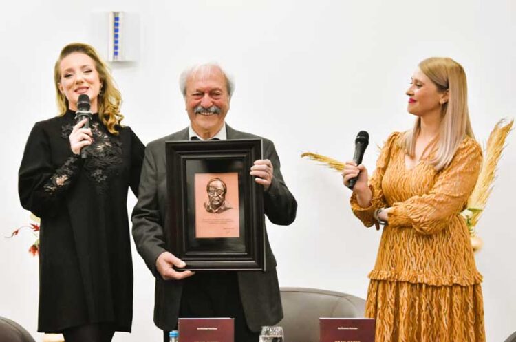 Струмица е здрава крепост на македонската фолклористика — промовиран обемен труд на Ана Витанова-Рингачева посветен на дејноста и животот на Иван Котев