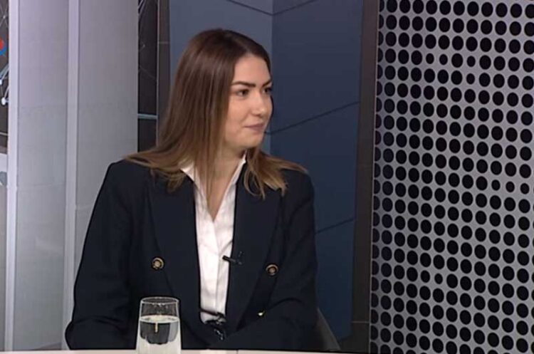 Георгиева од ЗЛС: Во мандатот на Филипче освен плата, приватните специјализанти добија и платени дежурства