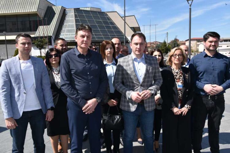 Дополнителниот заменик министер за информатичко општество и администрација, Стефан Андоновски е во Струмица