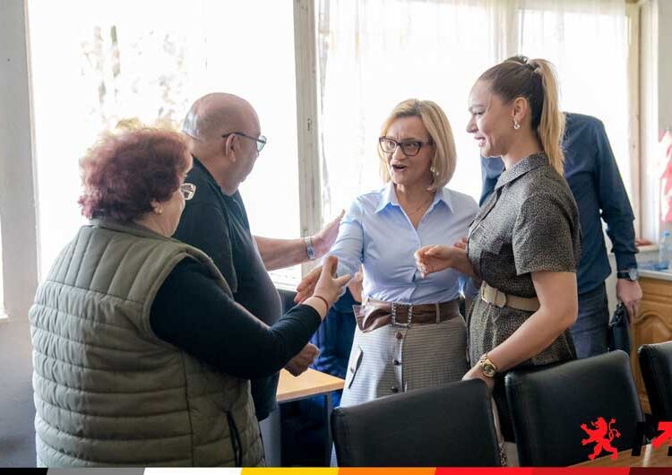 Кандидатите за пратеници од ВМРО-ДПМНЕ во посета на Здружението за глуви и наглуви лица и Здружението на слепи лица во Струмица