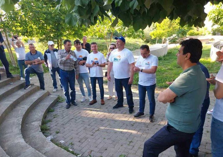 Максим и Миле од ЗНАМ меѓу жителите на Неготино, Тремник, Долни Дисан и Тимјаник