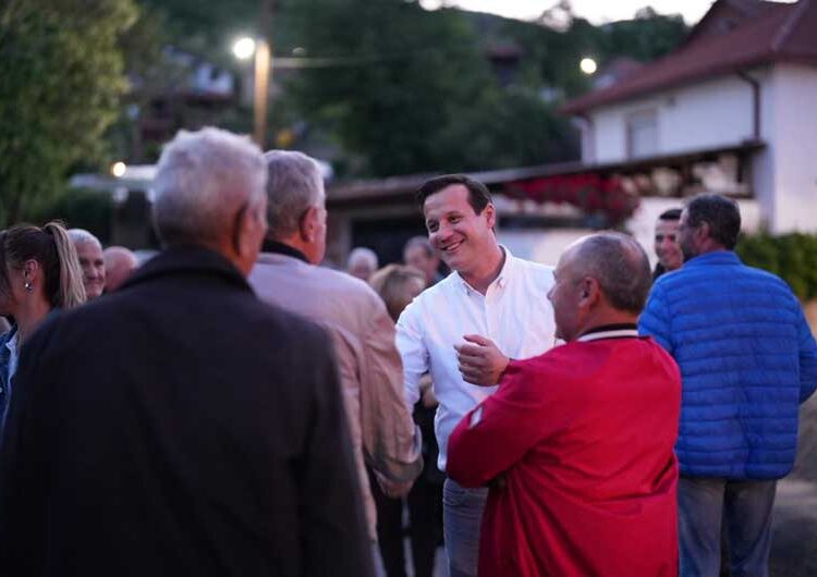 ВМРО-ДПМНЕ меѓу жителите на Костурино и Вељуса – кандидатите за пратеници ја промовираа платформата #1198