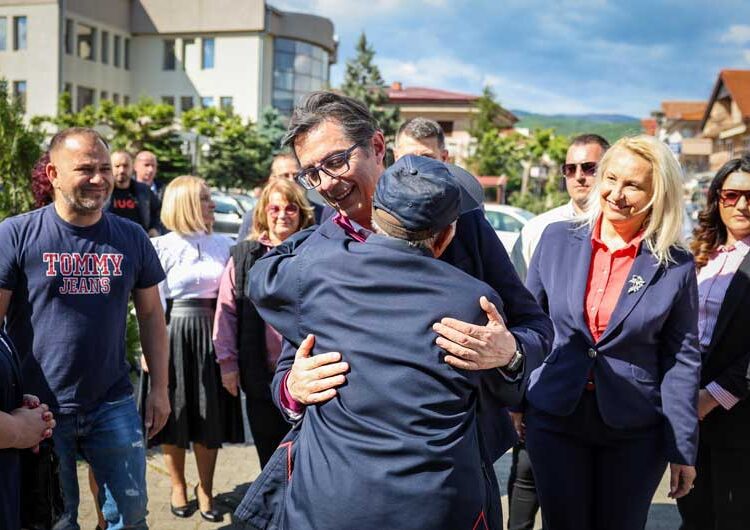 Стево Пендаровски имаше средби со жители на Ново Село, Босилово и Василево