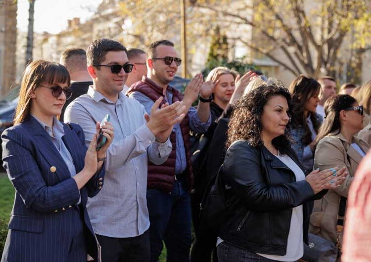 Д-р Филипче до младите во Прилеп: Борете се за тоа што заслужувате, никој нема да ви го даде на тацна