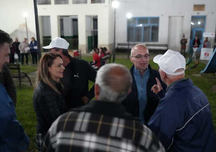 ВМРО-ДПМНЕ меѓу жителите на Костурино и Вељуса – кандидатите за пратеници ја промовираа платформата #1198