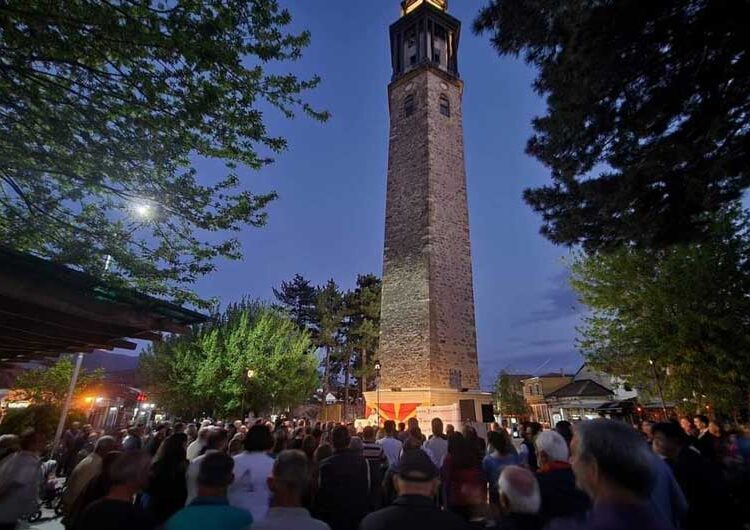 Движењето ЗНАМ – За наша Македонија со Максим Димитриевски синоќа меѓу прилепчани