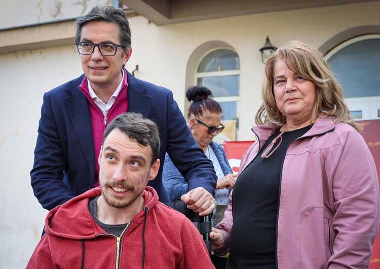 Стево Пендаровски имаше средби со жители на Ново Село, Босилово и Василево