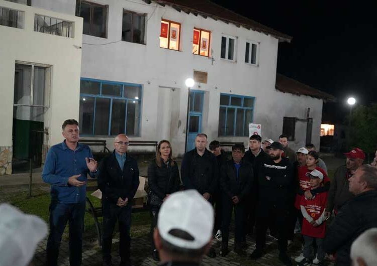 ВМРО-ДПМНЕ меѓу жителите на Костурино и Вељуса – кандидатите за пратеници ја промовираа платформата #1198