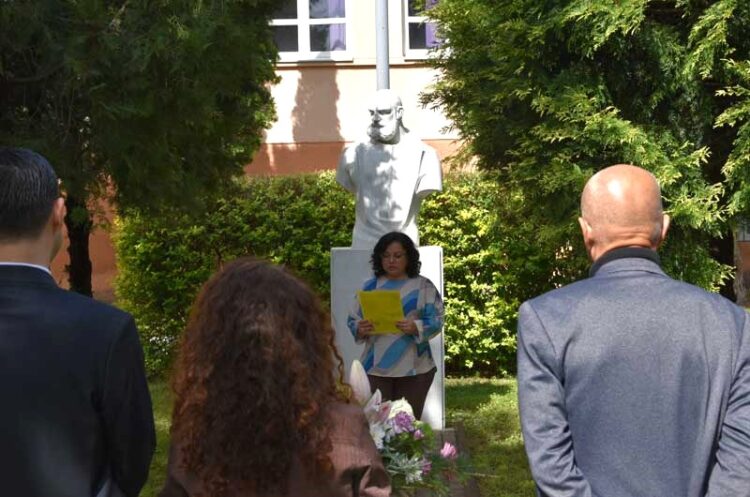 Струмичката гимназија „Јане Сандански“ го слави својот патрон