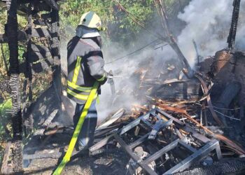 Изгоре столарска работилница во Струмица